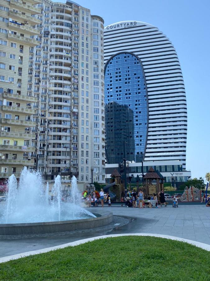 Roini Apartment Batumi Kültér fotó