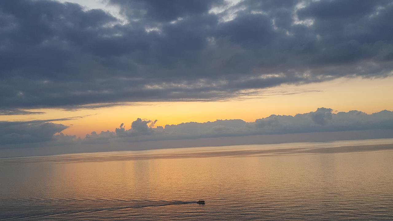 Roini Apartment Batumi Kültér fotó