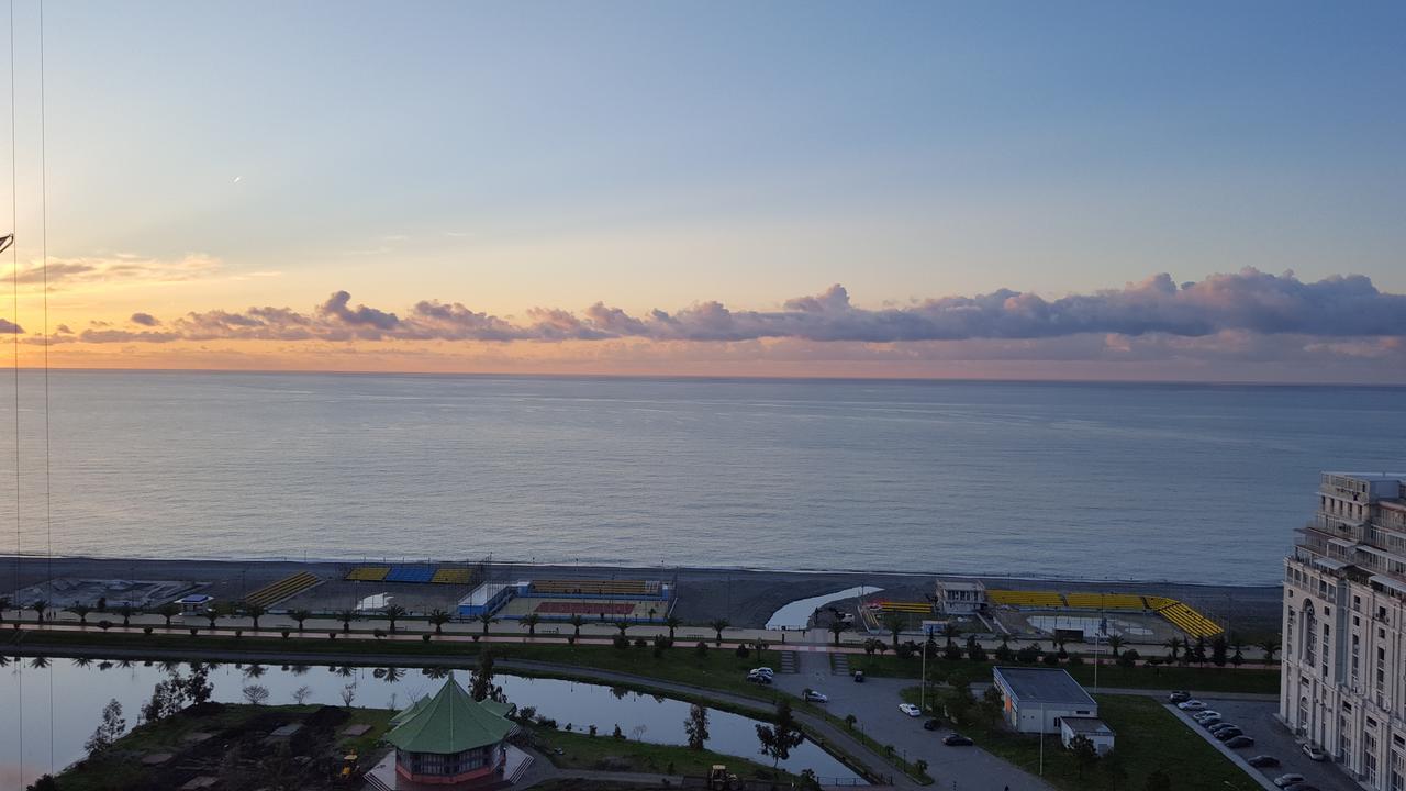 Roini Apartment Batumi Kültér fotó